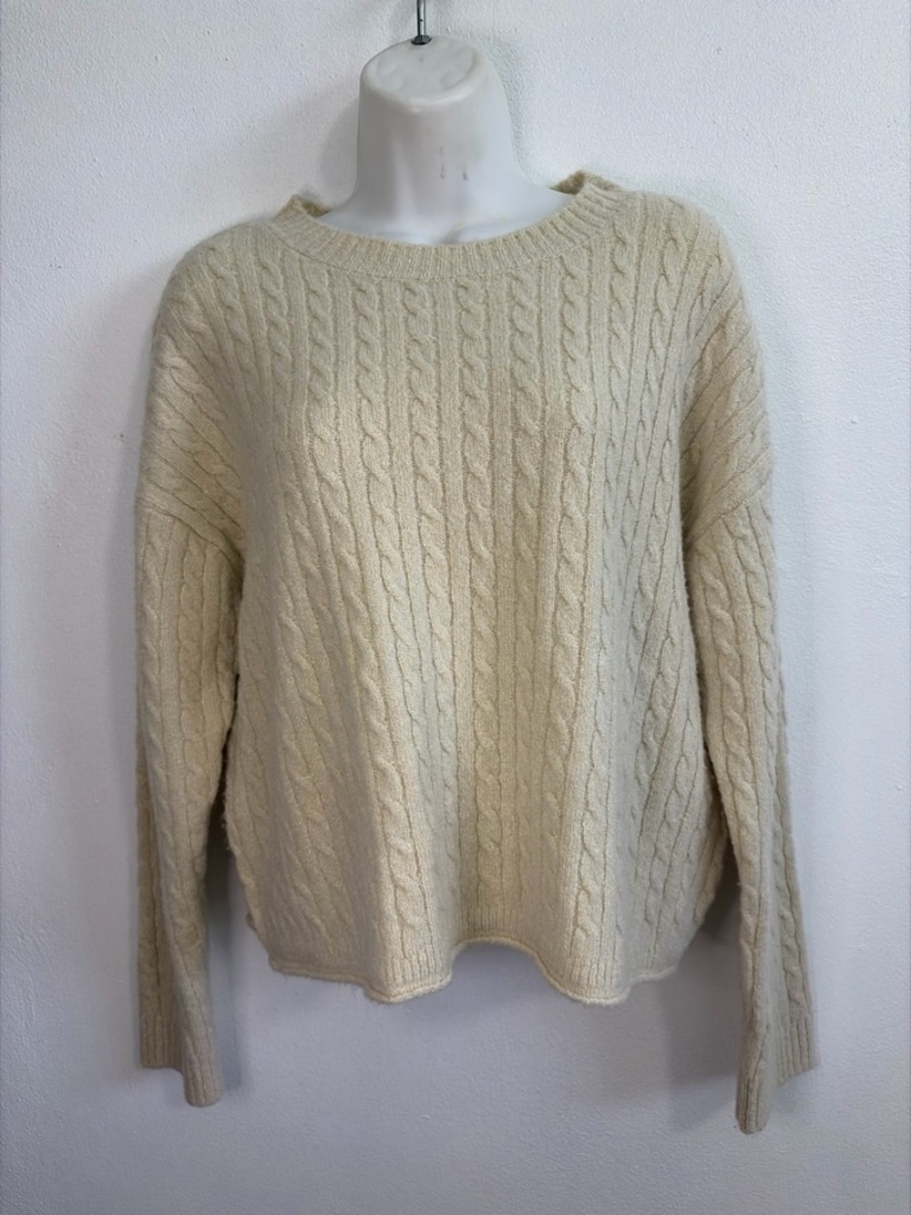 Cream Cable Knit Women's Sweater - Classic Crewneck Size M